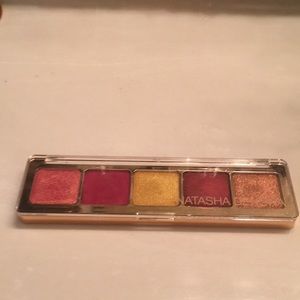 Natasha Denona holiday palette